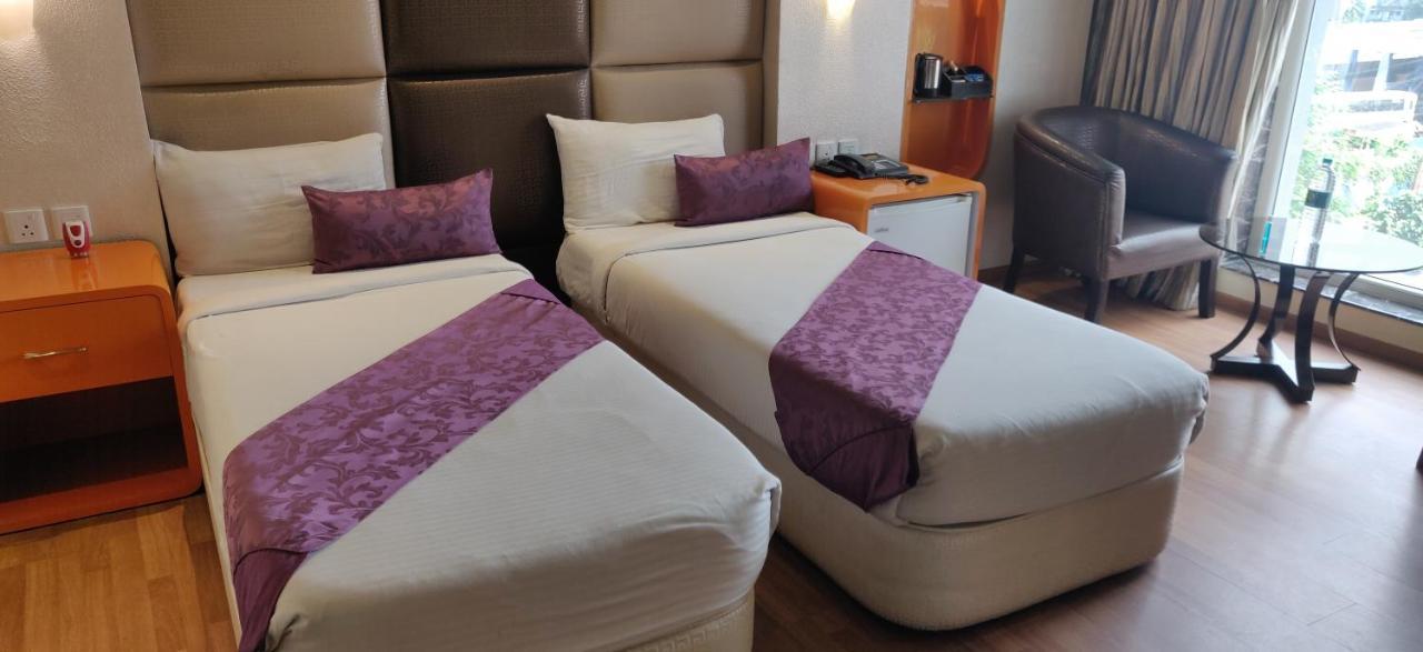 Ritu Ivy Hotell Calcutta Exteriör bild