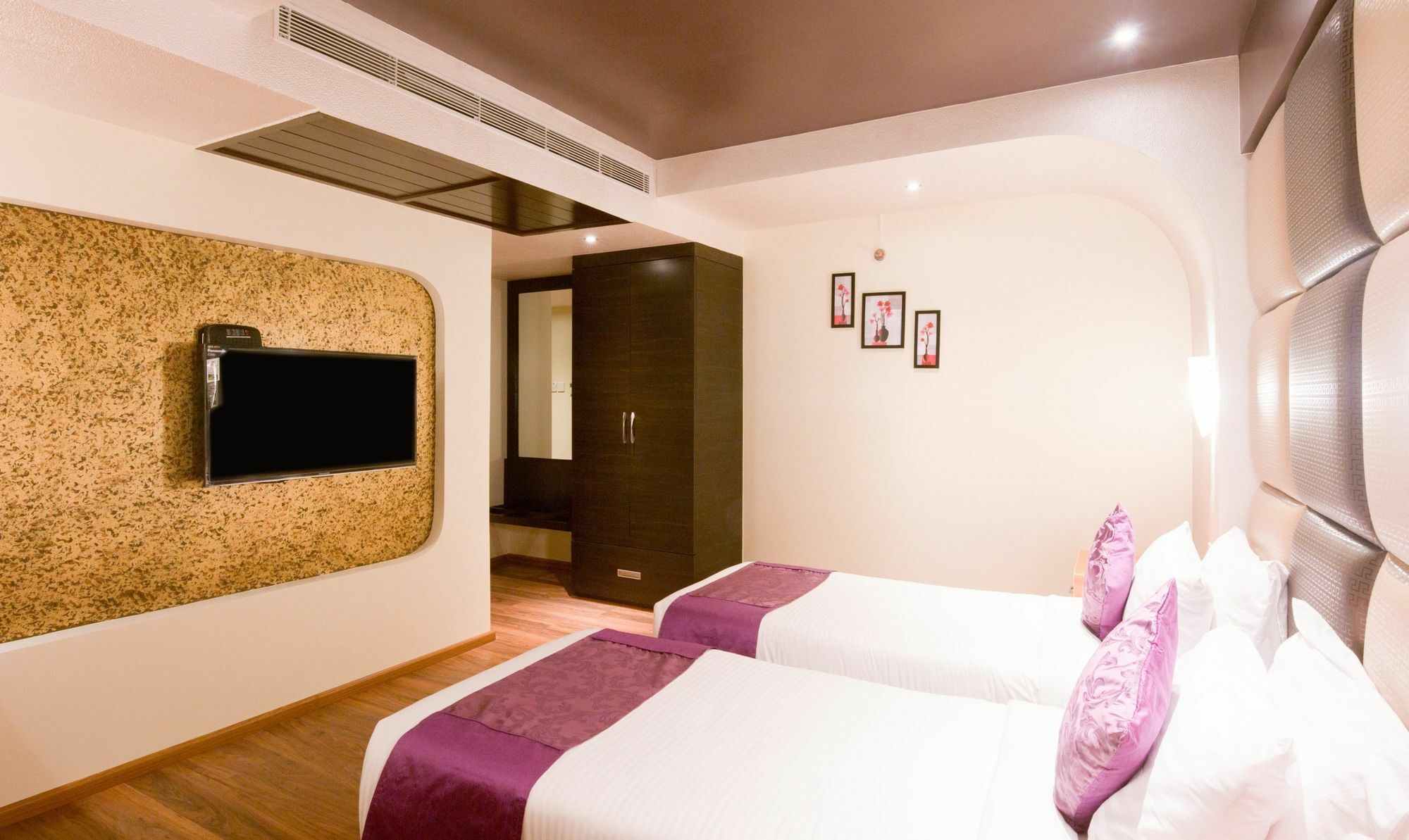 Ritu Ivy Hotell Calcutta Exteriör bild