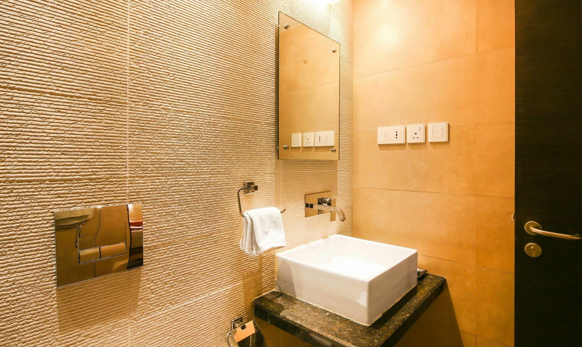 Ritu Ivy Hotell Calcutta Exteriör bild